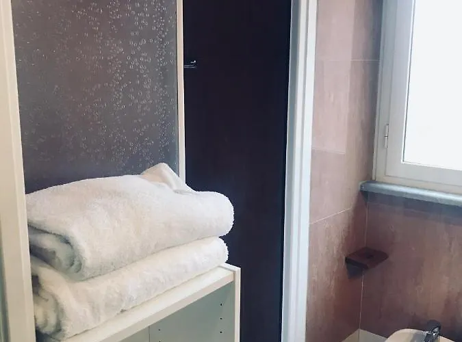 44 Nel Centro Di Via Nazionale Apartment Rome